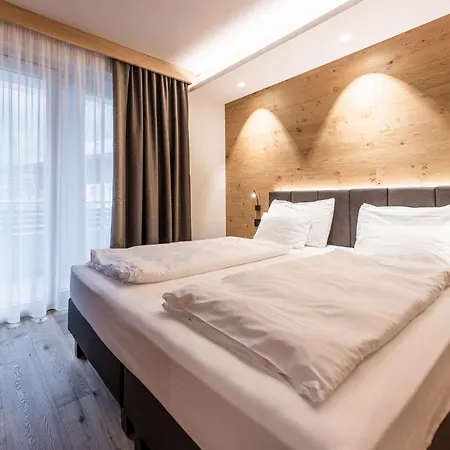 Monroc Hotel