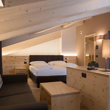 Monroc Hotel
